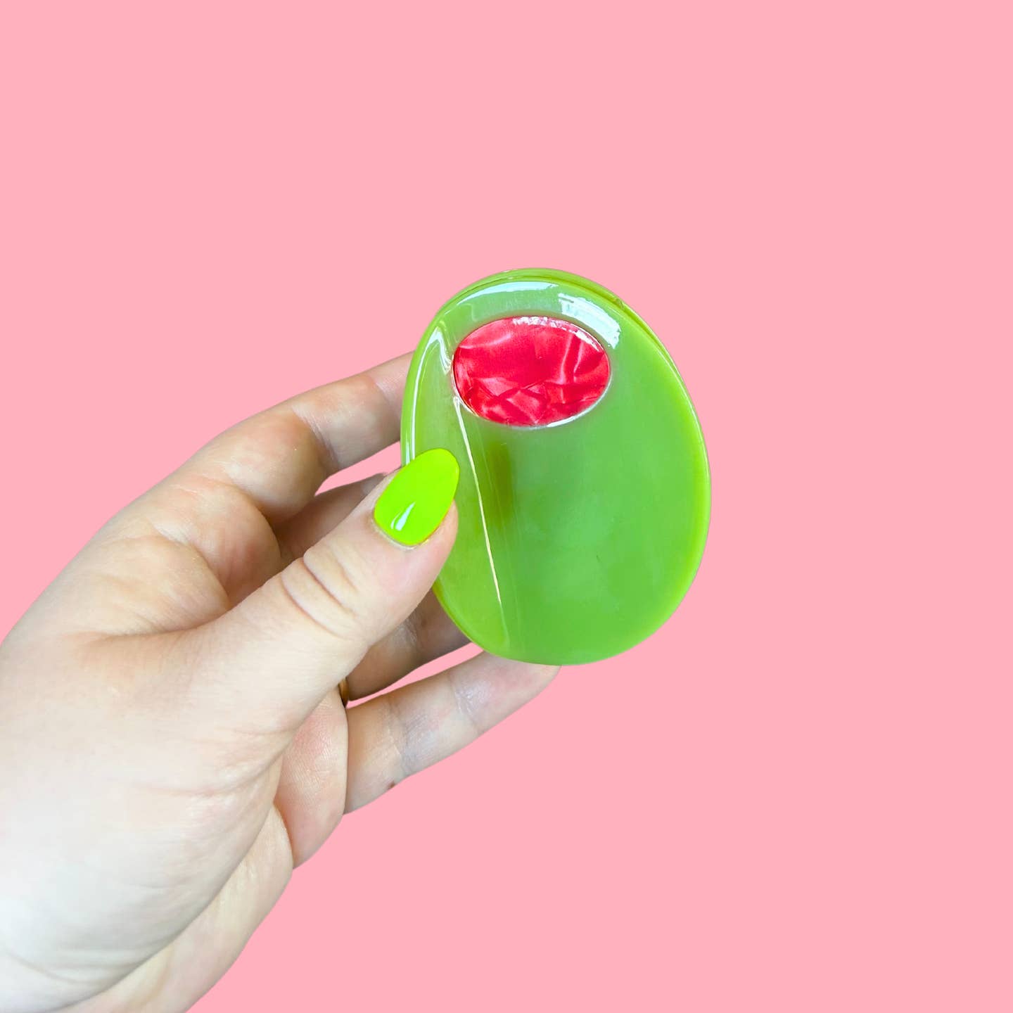 Jumbo Olive Hair Claw