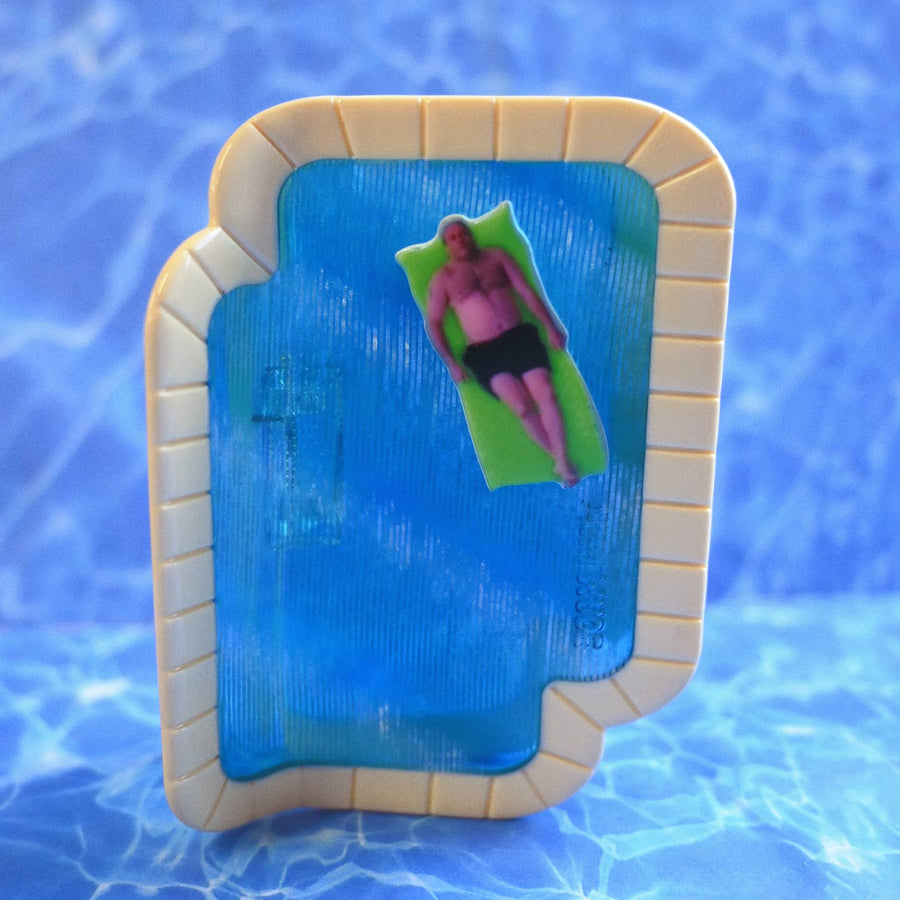 Tony in the Pool Hair Claw