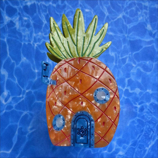 Sponge House Hair Claw