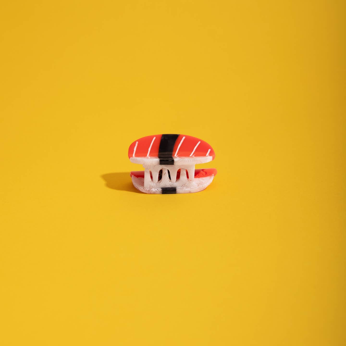 Maguro Mini Hair Claw