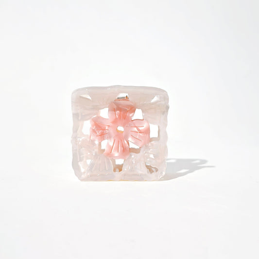 Granny Square Hair Claw - Strawberry Milkshake