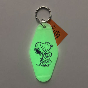 Snoopy Mummy Keychain - Glow In The Dark 3P4 x Peanuts®